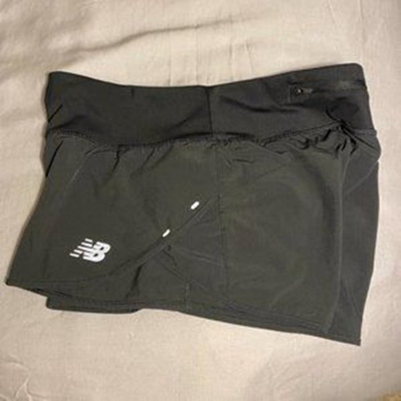 New Balance Black Running Short Sz S - Picture 3 of 3